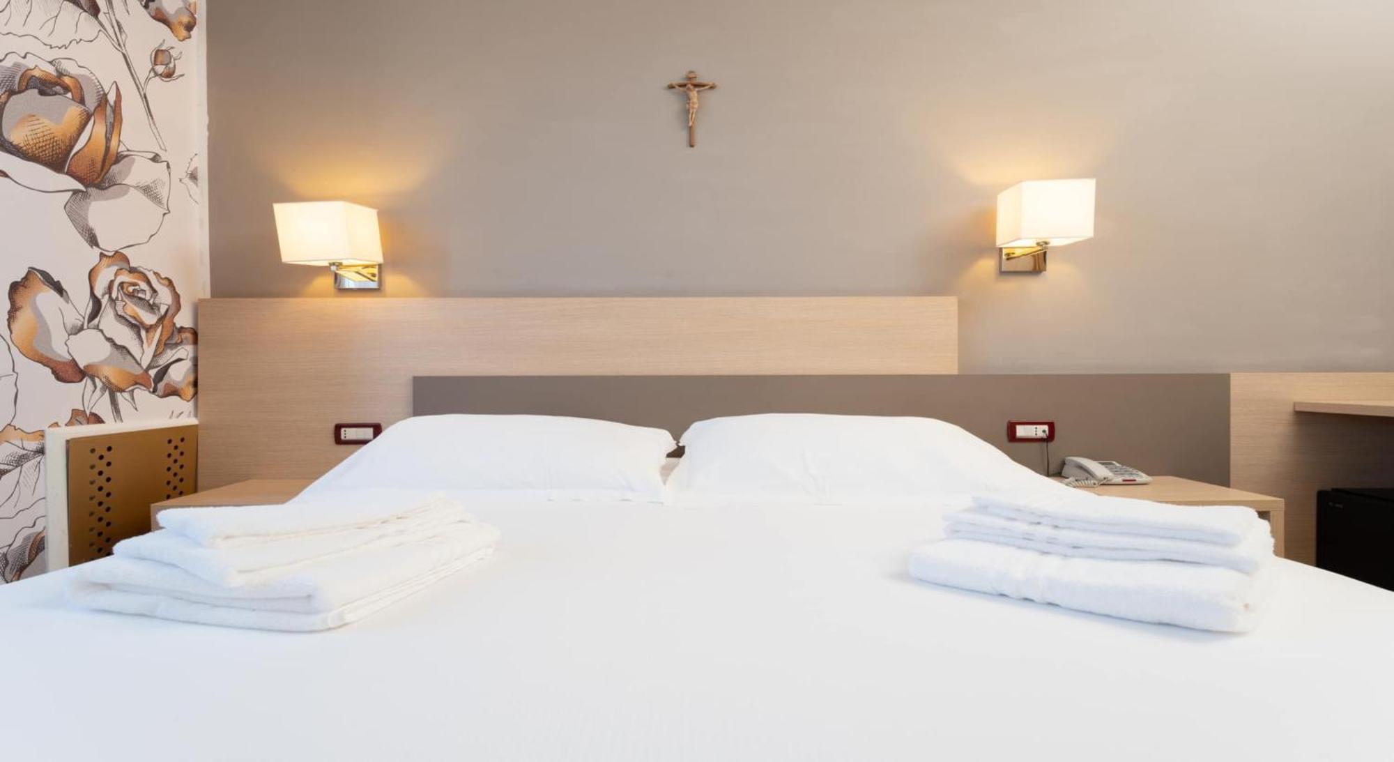 Hotel Delle Rose Cascia Exterior photo