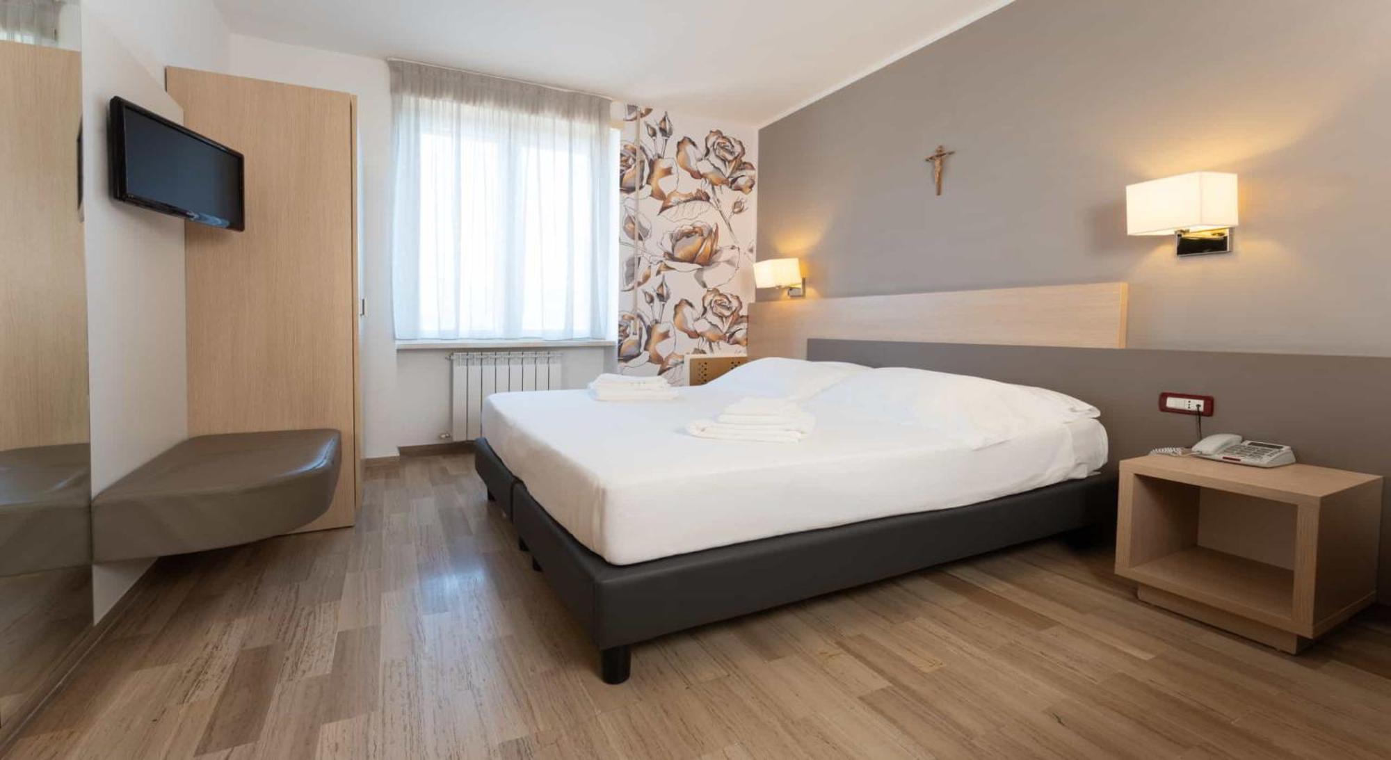 Hotel Delle Rose Cascia Exterior photo